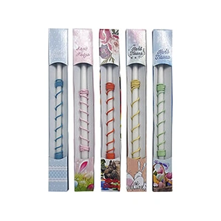 Εικόνα προσφοράς Λαμπάδα Κορδονάκια σε Χρωματιστό Κουτί 38xΦ18mm