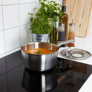 IKEA SENSUELL Κατσαρόλα με Καπάκι 2.4L